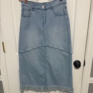 Denim Blue Frayed Hem Skirt